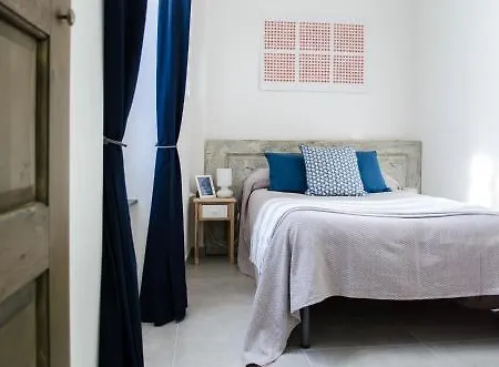 Civico10 فندق مبيت وإفطار 4*